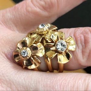 Henri Bendel Trio Flower Ring SIze 7